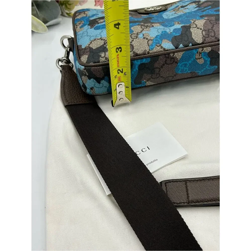 Men's Gucci crossbody bag in camouflage brown, marbled GG monogram made in Italy